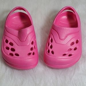 Little Pink shoes made in USA
